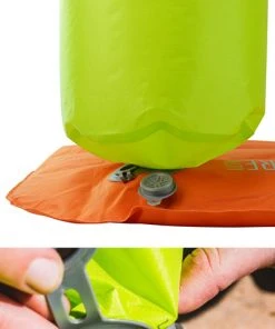 Big Agnes Pumphouse Ultra -Big Agnes Outdoor Store APUMP17 PumphouseUltra ConnectedToPad 003