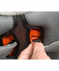 Big Agnes Parkview 63L -Big Agnes Outdoor Store BPPV6322 Adjust3 009