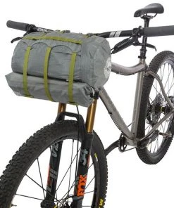Big Agnes Blacktail 3 Hotel Bikepack -Big Agnes Outdoor Store BlacktailBP3 onbike 008